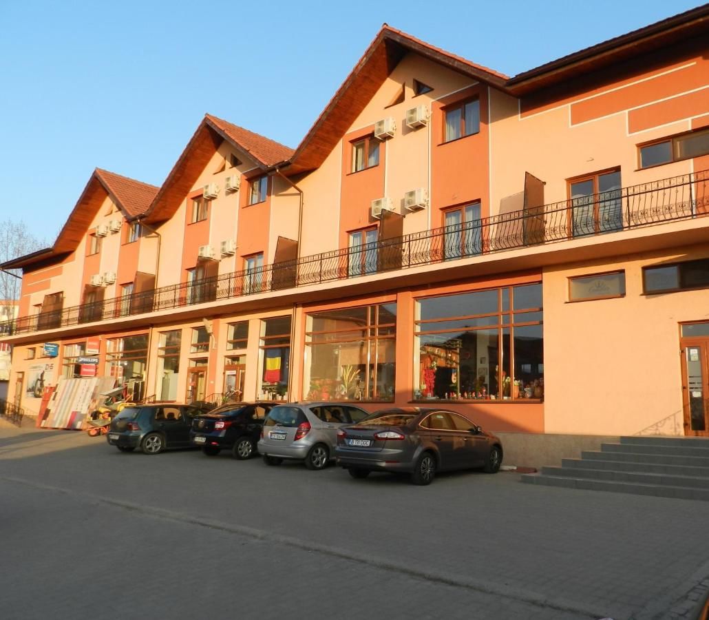 Отель Hotel Condor Оравица-24